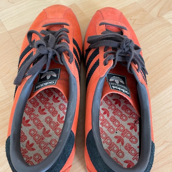 Adidas Trinidad and Tobago trainers Size 9.5 - Picture 4 of 7